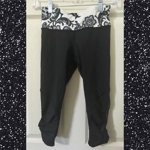 ❤️Lululemon cropped pants❤️
